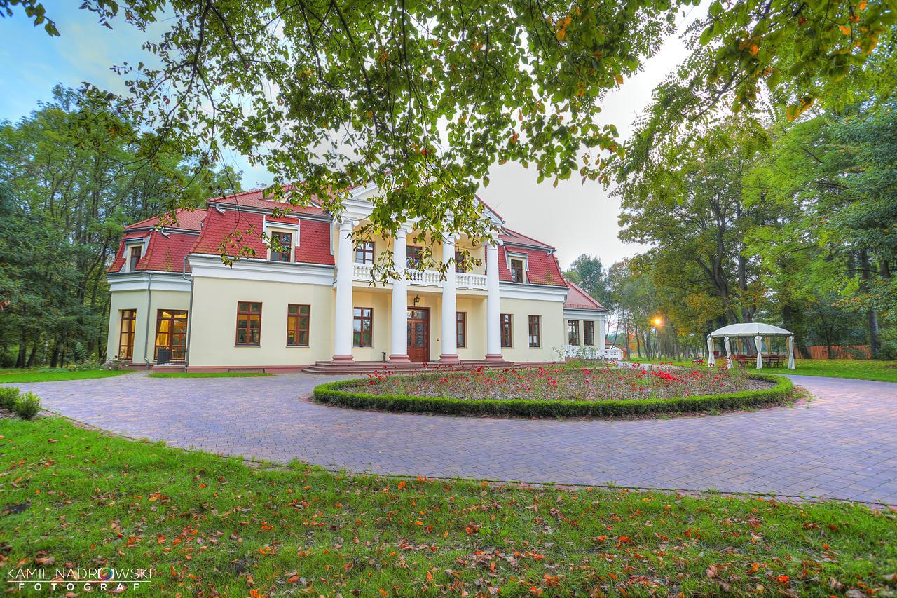 Hotel Dwor Slupia Zarzecze  Exteriér fotografie